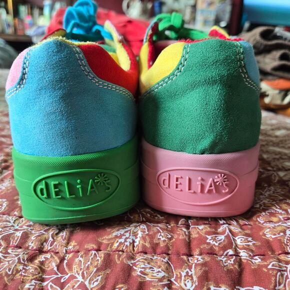 Dolls kill and delias multi coloured - Picture 2 of 5